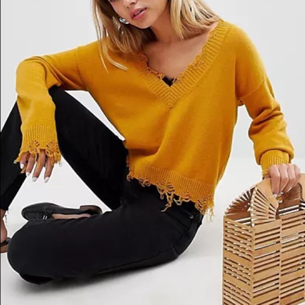 Wild Honey sweater with frayed hem